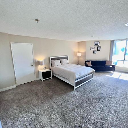 Hollywood Two Bedroom & Free Two Parking Spots Apartment Los Angeles Bagian luar foto